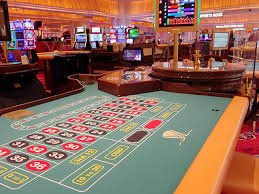 Tampilan meja Andar Bahar Multi-Bet dengan berbagai opsi taruhan visible